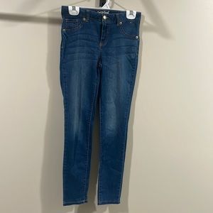 Cat & Jack girl’s super skinny jeans 14